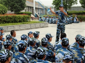 機(jī)電學(xué)院軍訓(xùn)紀(jì)實(shí)(一)——軍歌嘹亮?青春飛揚(yáng)