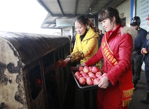 川煤集團(tuán)廣能公司龍灘公司開展“迎新年 送祝福 囑安全”井口慰問活動(dòng)