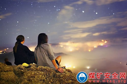 心中有愛(ài) ?意蘊(yùn)悠長(zhǎng)