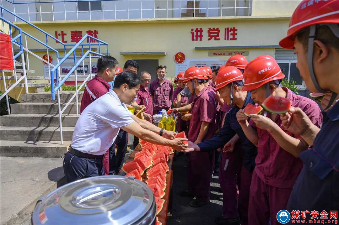 山東能源鮑店煤礦工會：提高執(zhí)行力 ?擦亮“工”字號