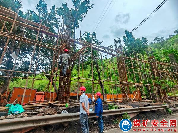 川煤物產(chǎn)攀煤工程建設(shè)分公司開展國(guó)慶期間安全檢查工作?